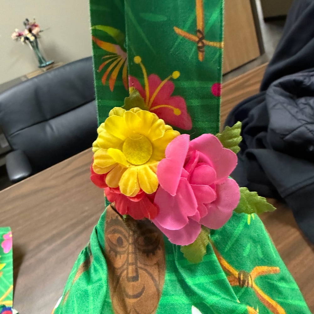 New with tags- Disney Enchanted Tiki Room Tropical Green Dress 3x Plus size - Picture 4 of 9